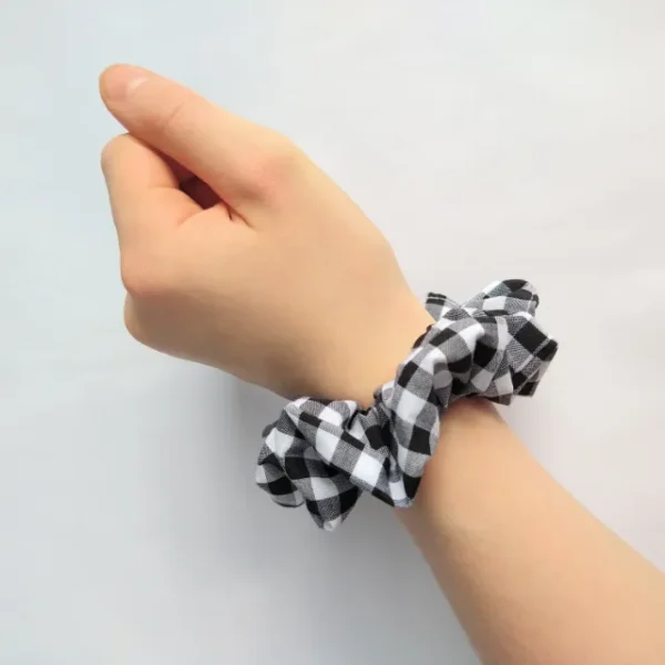 Black and White Gingham Scrunchie Wrist