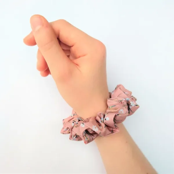 Pink Flowers Scrunchie Wrist