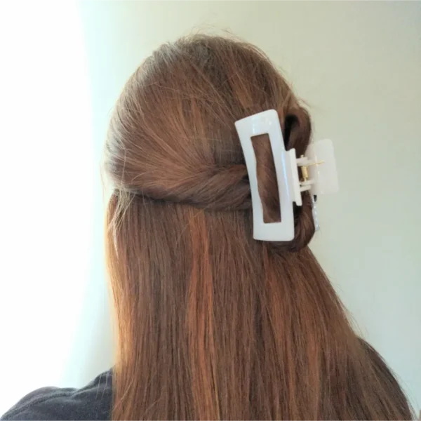 Medium Rectangle Claw Clip Hair