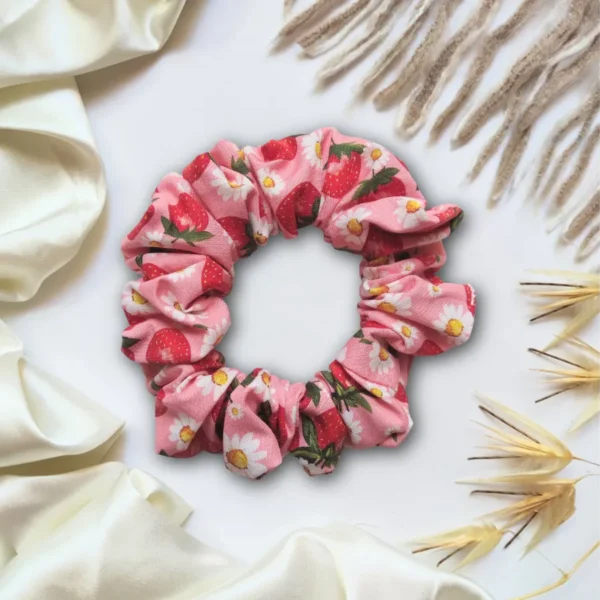 Strawberries and Daisies Scrunchie
